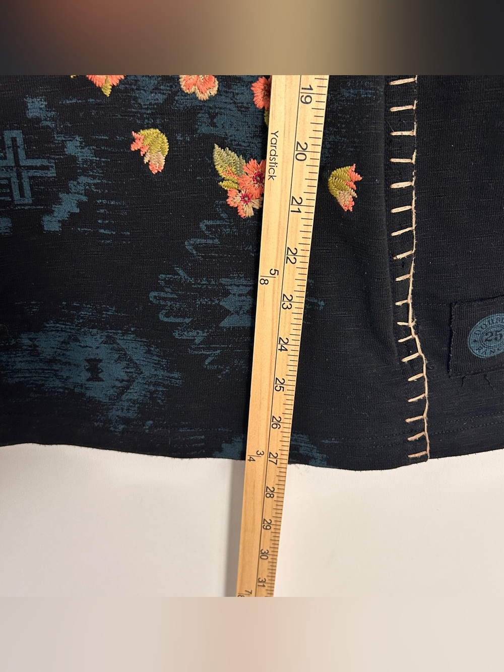 Double D Ranch Embroidered Floral Sweatshirt Untamed Territory Black Size Small - Picture 13 of 14